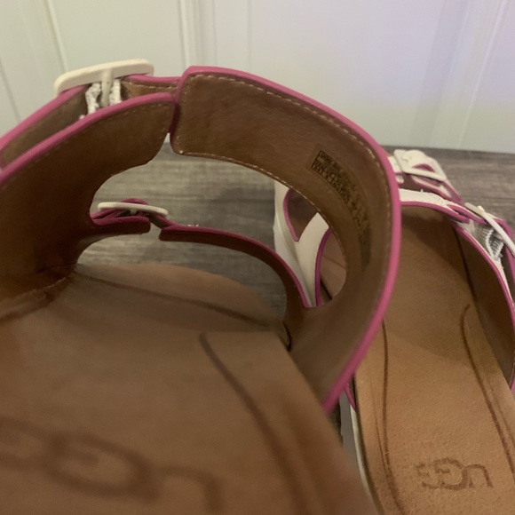 Ugg. Hanneli Platform Sandals. 9.5 White with pink stitching. Gently used. - Picture 13 of 14
